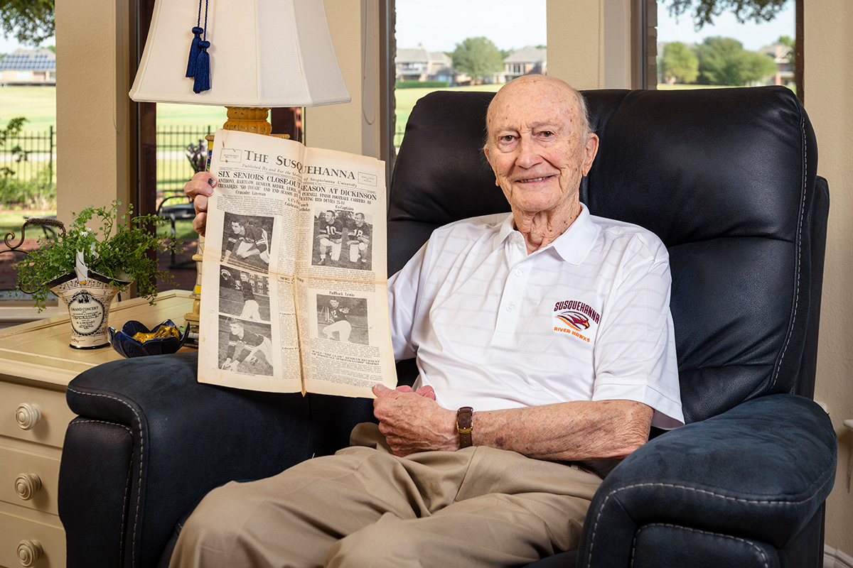 Founding Collin College President Dr. John Anthony honored by Susquehanna University.